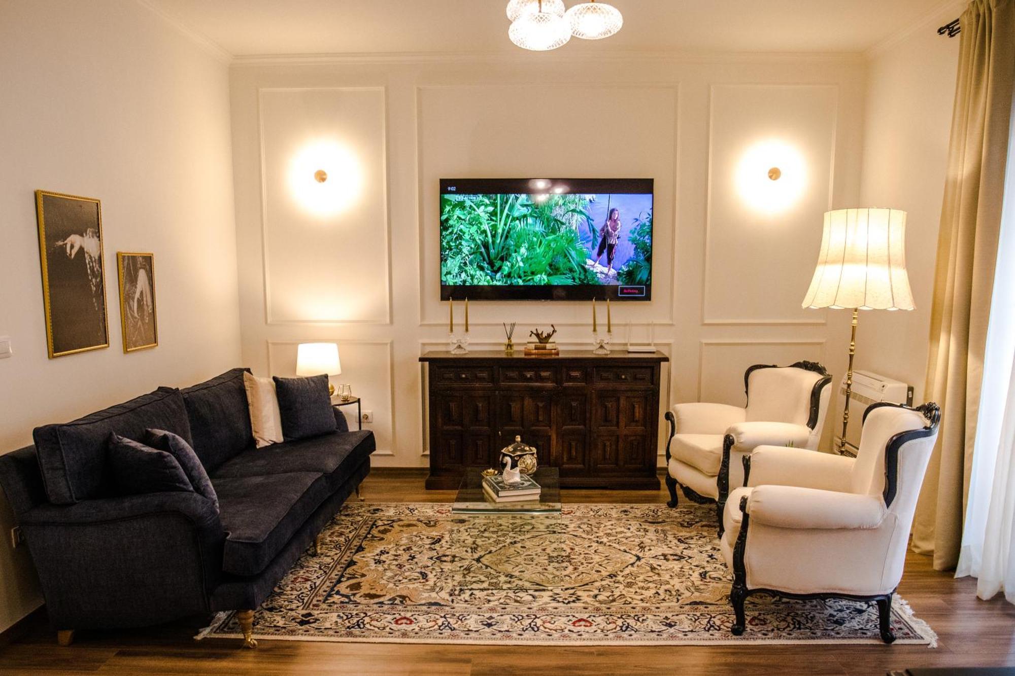 Novi'S Luxury Apartment 2 Gjirokastër 외부 사진