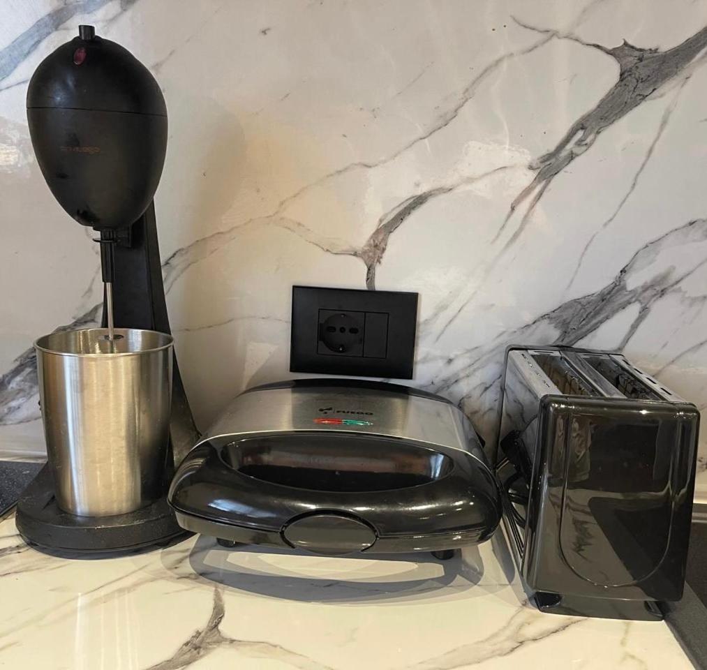 Novi'S Luxury Apartment 2 Gjirokastër 외부 사진